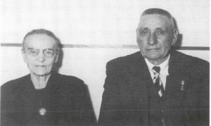 Machinist Aart Dolman en zijn echtgenote